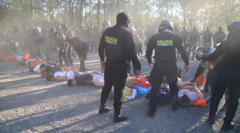 Guatemala Blames Gangs for Killing Seven Police Officers