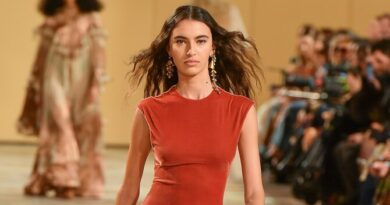 Model Amira Al Zuhair celebrates new year with Jacquemus runway debut