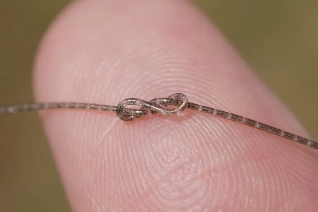 Chinese scientists develop ultra thin flexible semiconductor chip
