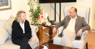Danish ambassador meets Dr Musadik Malik to discuss climate cooperation