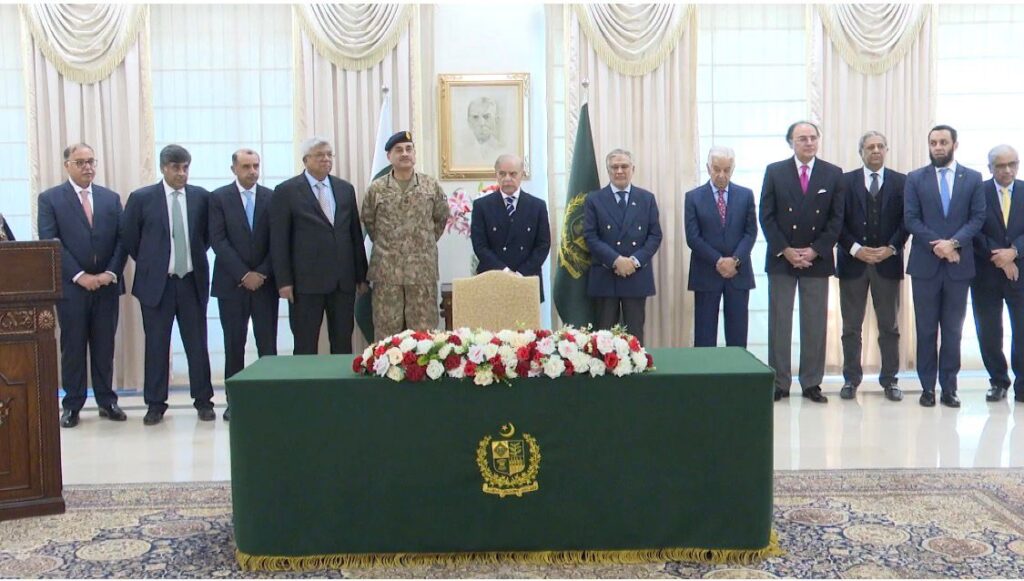 PM Says Privatization of PIA Will Improve Services, Safety, and Global Recognition