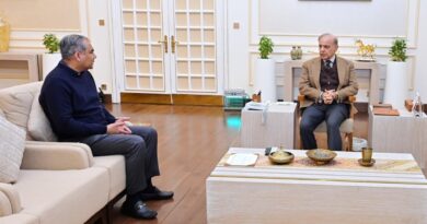 Mohsin Naqvi meets Prime Minister to discuss Pakistan participation in T20 World Cup