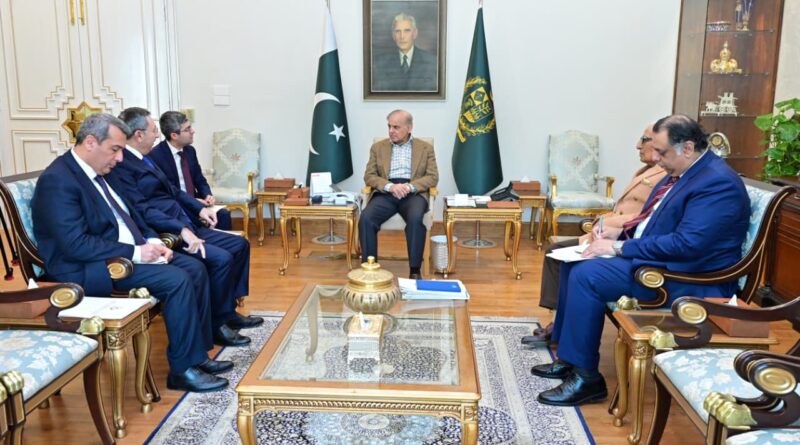 Pakistan and Azerbaijan Step Up Cooperation on Investment and Regional Security
