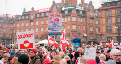 Greenlanders and Supporters Rally Against U.S. Annexation Threat