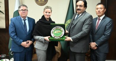 Acting Senate Chairman Meets US Political Counselor to Discuss Bilateral Ties