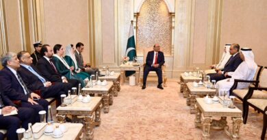 President reaffirms commitment to tolerance and coexistence during meeting with UAE Minister of Tolerance