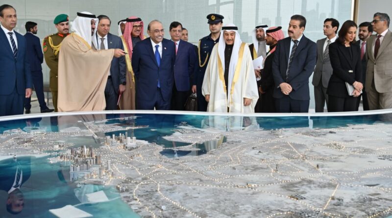President Zardari addresses Bahrain Economic Development