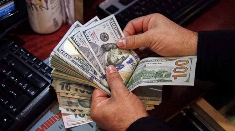 Pakistan’s External Debt Pressured by Declining US Dollar
