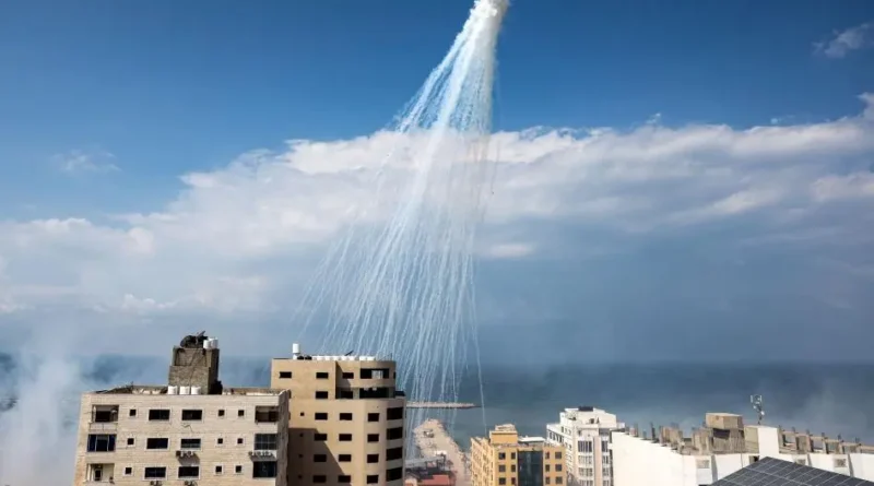Lebanon Accuses Israel of Using White Phosphorus, Awaits Chemical Test Results
