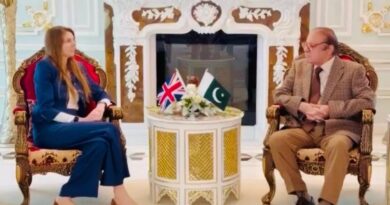 British High Commissioner Meets Nawaz Sharif, Maryam Nawaz in Lahore