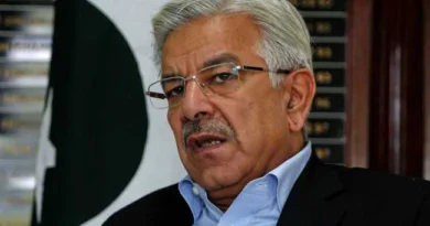 Defence Minister Calls for Political Unity to Counter Terrorism