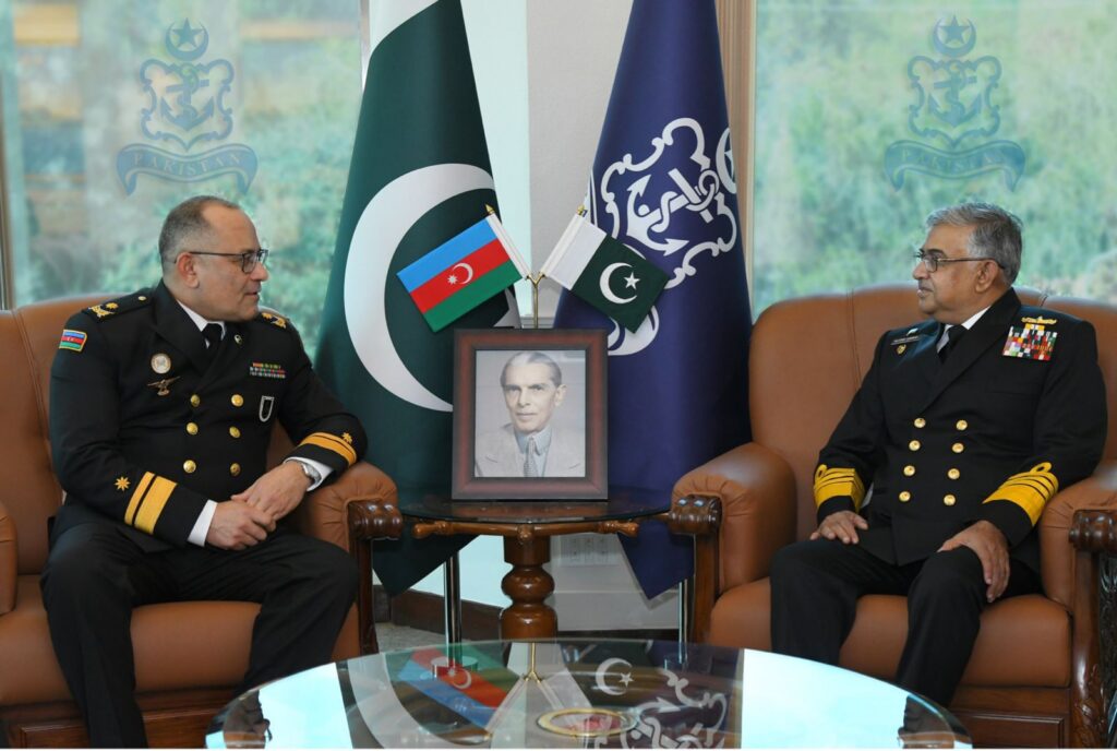Pakistan, Azerbaijan Pledge to Strengthen Naval Cooperation During High-Level Meeting
