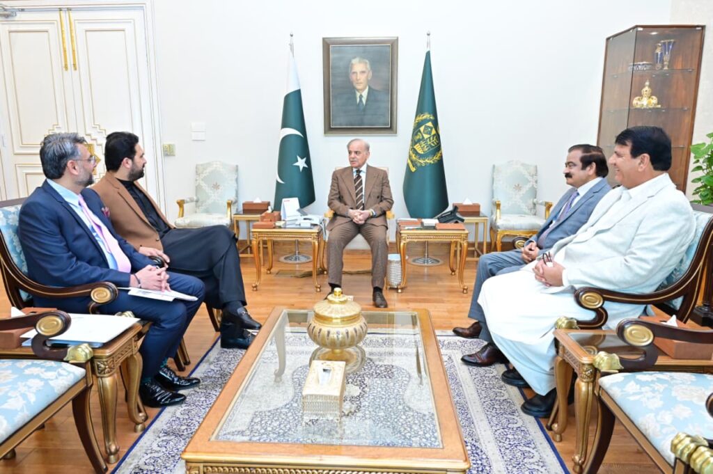 PM, KP Chief Minister Discuss Security, Development