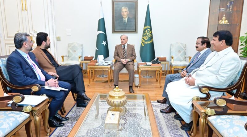 PM, KP Chief Minister Discuss Security, Development