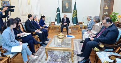 Chinese Ambassador Calls on Prime Minister Shehbaz Sharif