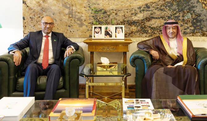 Saudi Deputy Minister Meets Pakistan’s Ambassador in Riyadh