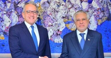 Ishaq Dar Meets UNESCO DG Khalid El-Enany, Pledges Cooperation