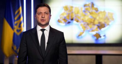 Zelenskyy Warns Europe of Expanding Russian Threat