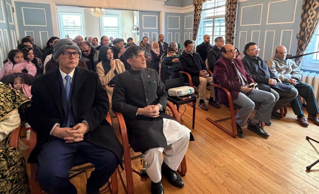Pakistan Day Celebrated in Ottawa With Patriotic Spirit