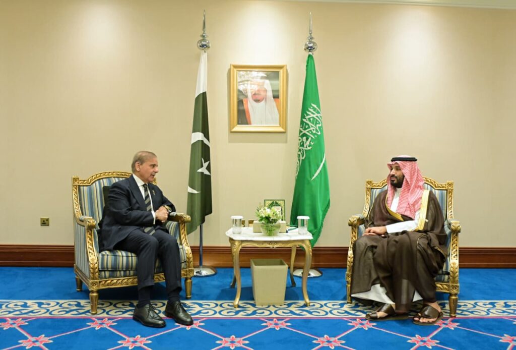Pakistan emerges as bridge-builder in US-Iran tensions