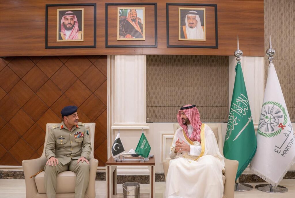 Pakistan, Saudi Arabia Discuss Regional Security Cooperation