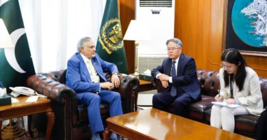 Dar Stresses De-Escalation in Diplomatic Meetings