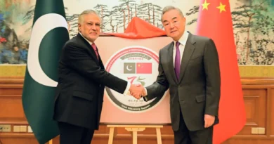 Ishaq Dar Holds Phone Talks With China’s Foreign Minister Wang Yi