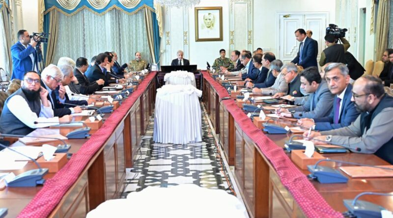 Pakistan Confirms Sufficient Petroleum Supplies to Meet Domestic Requirements