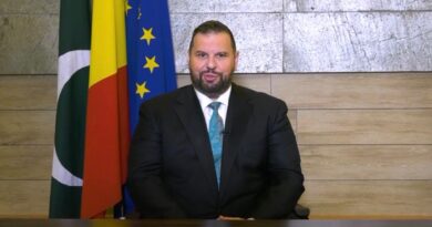 Romanian Choir Honors Pakistan Through National Anthem Tribute