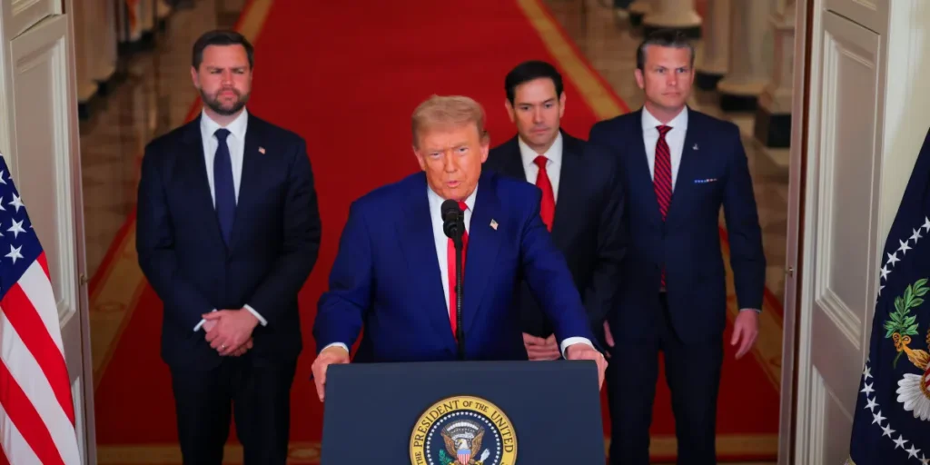 Trump Threatens Stronger Action If Iran Blocks Oil Route