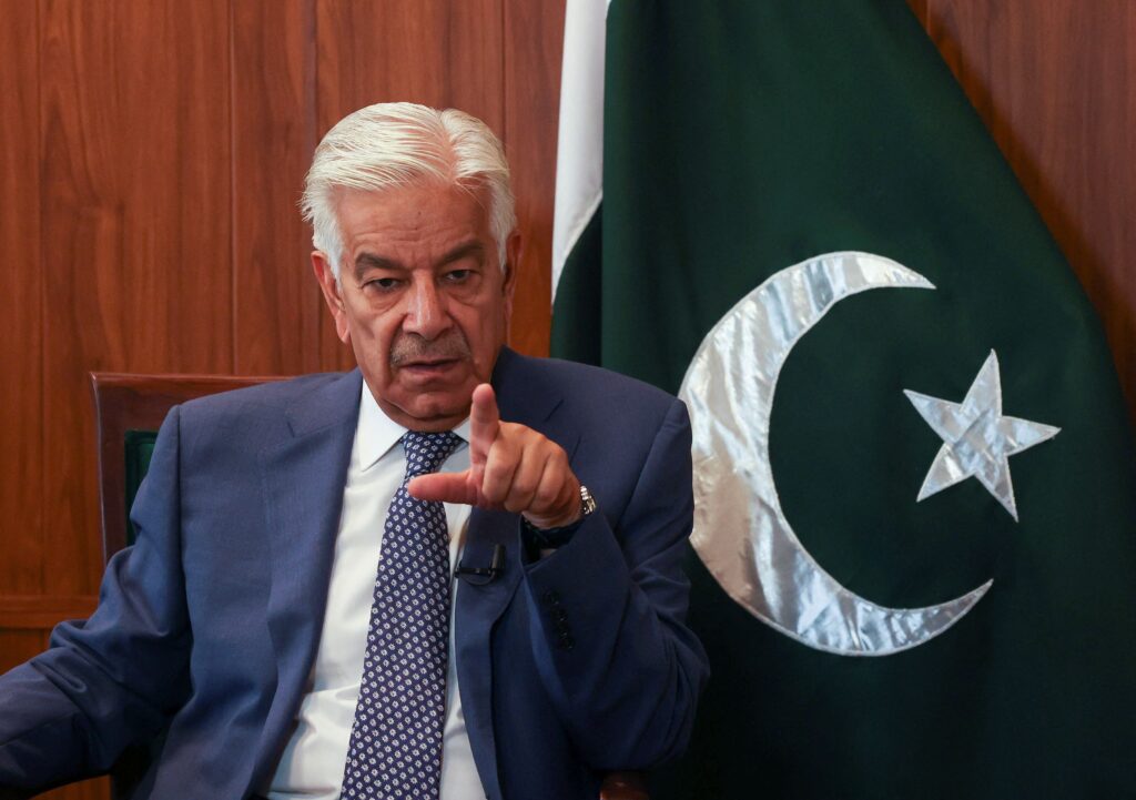 Pakistan Vows Decisive Response to Indian Defense Rhetoric