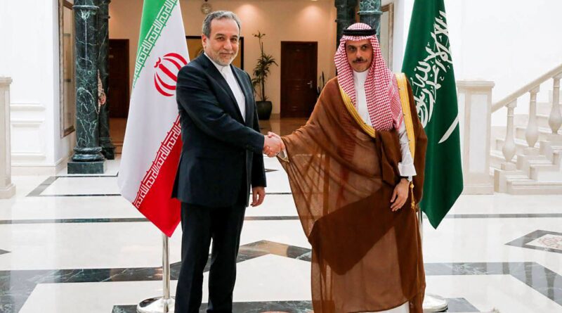 Saudi And Iranian Foreign Ministers Hold First Call