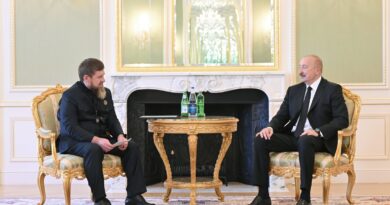 Ilham Aliyev Welcomes Ramzan Kadyrov During Azerbaijan Visit